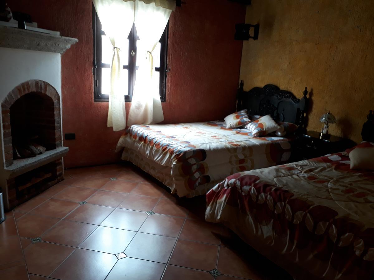 Hotel La Casita De Roca 危地马拉安地瓜 外观 照片