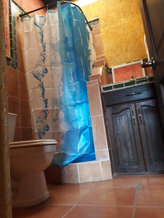 Hotel La Casita De Roca 危地马拉安地瓜 外观 照片