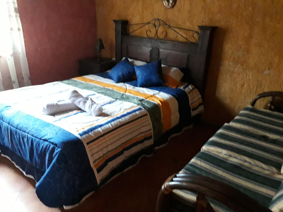 Hotel La Casita De Roca 危地马拉安地瓜 外观 照片